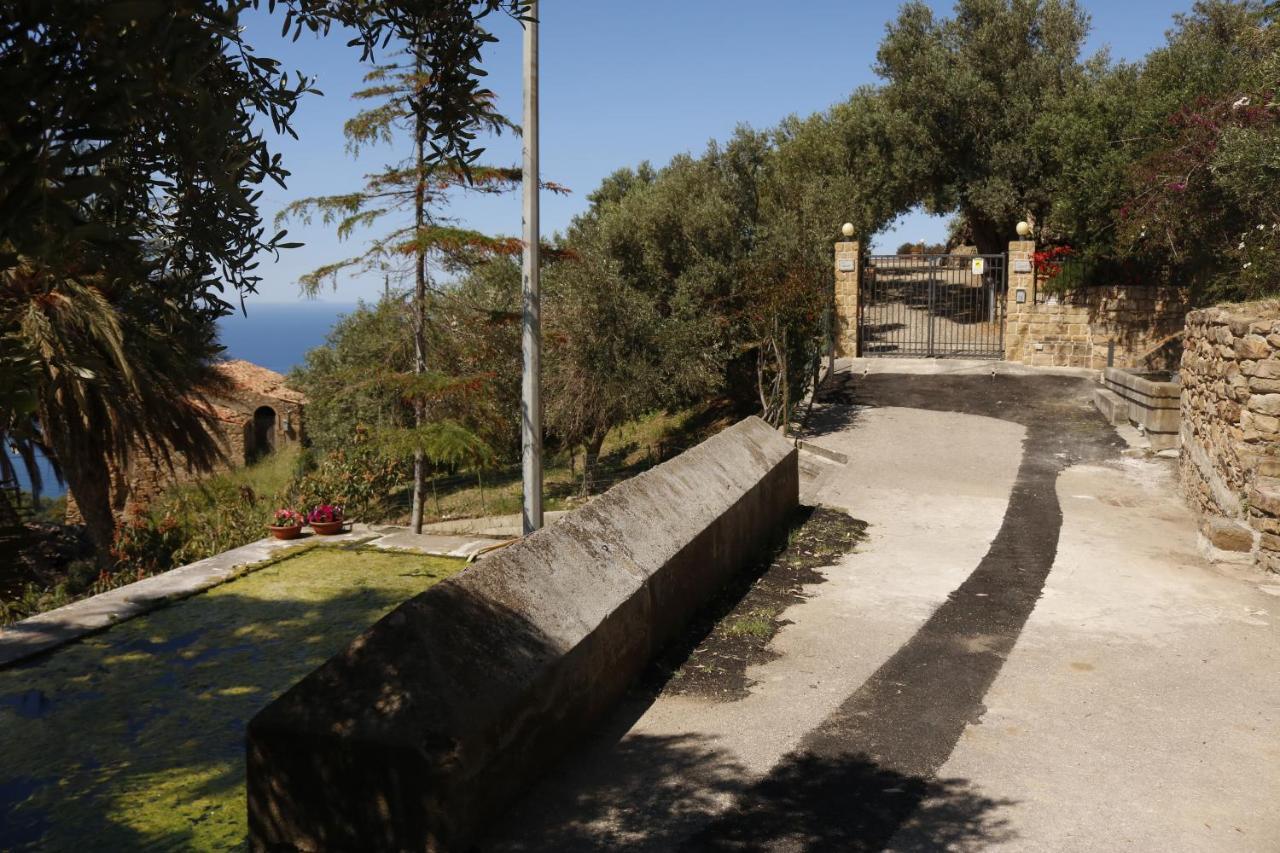 Villa Canale Castel di Tusa Exterior photo